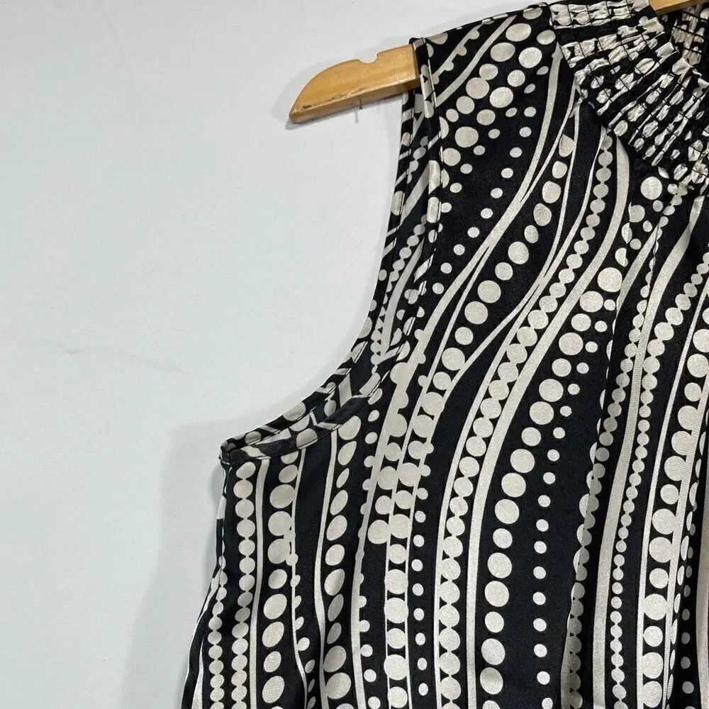 Sere Nade New York Ruffled Neck Line Tank Top - Picture 4 of 10